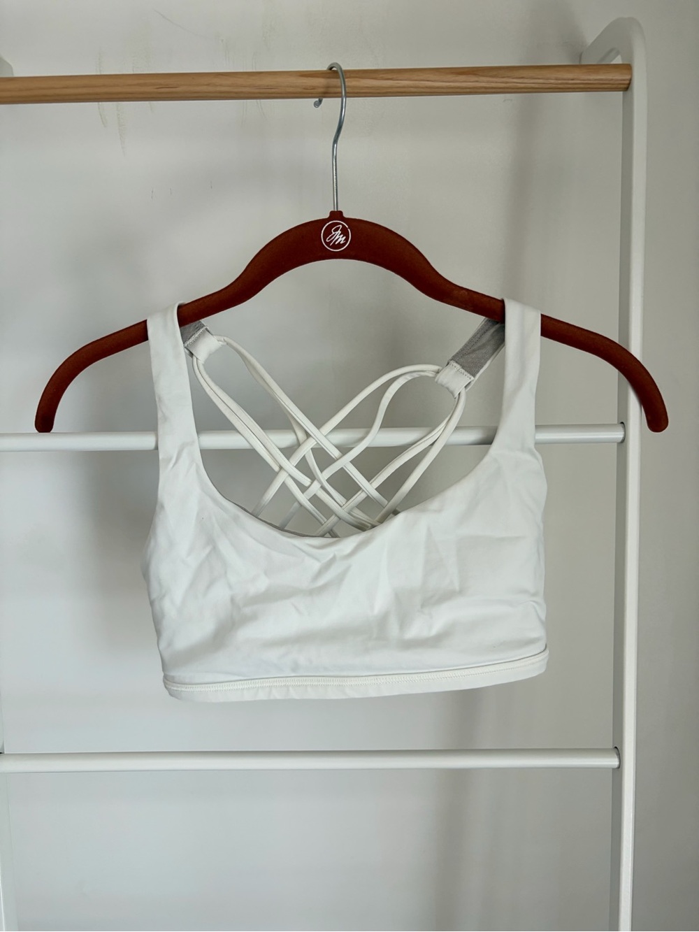 lululemon athletica White Crisscross Back Sports Bra size 2